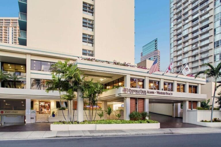 逸林威基基海灘酒店